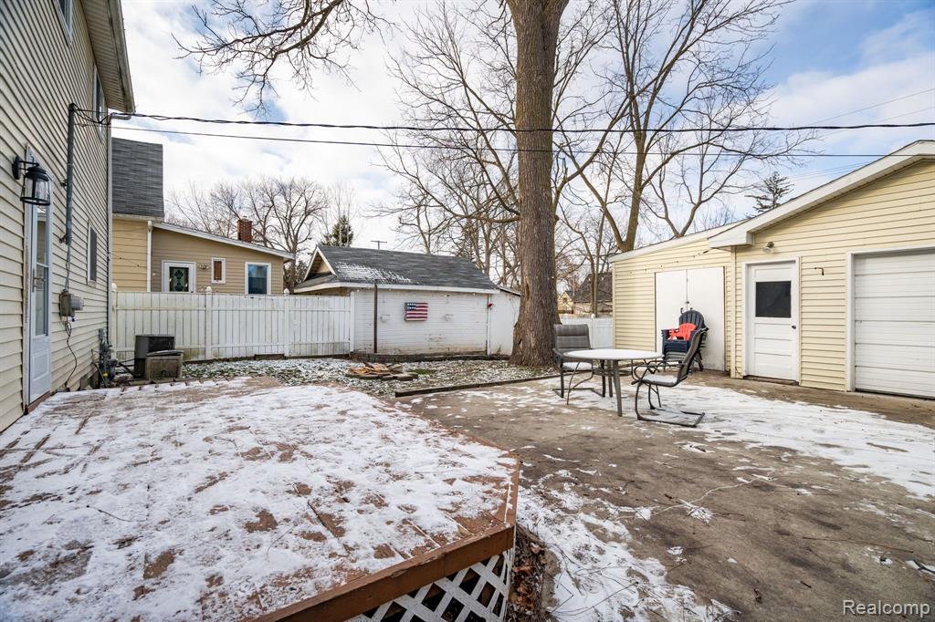 271 FAIRGROVE Street, Romeo, MI 48065 — Photo 16