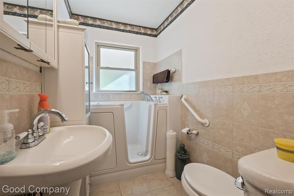 7200 N Seymour Road, Flushing, MI 48433 — Photo 18