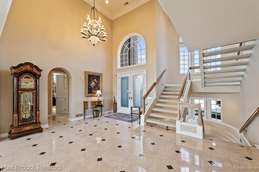 1832 Long Lake Shore Drive, Bloomfield Hills, MI 48302 — Photo 10