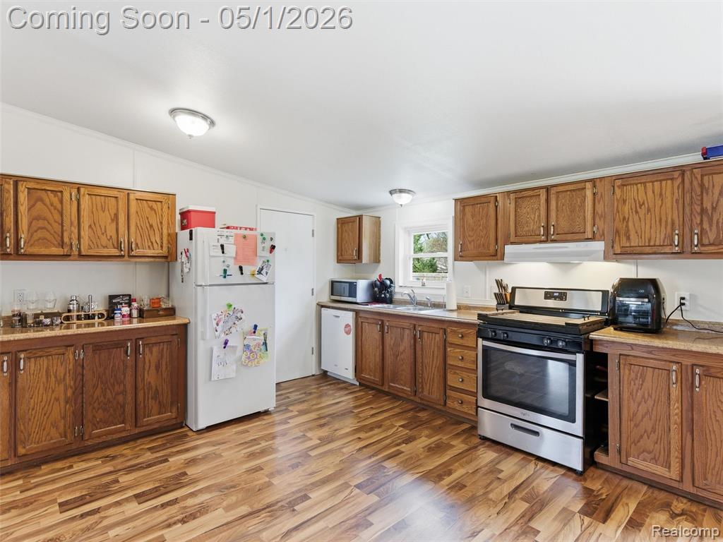 616 N Blacks Corners Road, Imlay City, MI 48444 — Photo 10