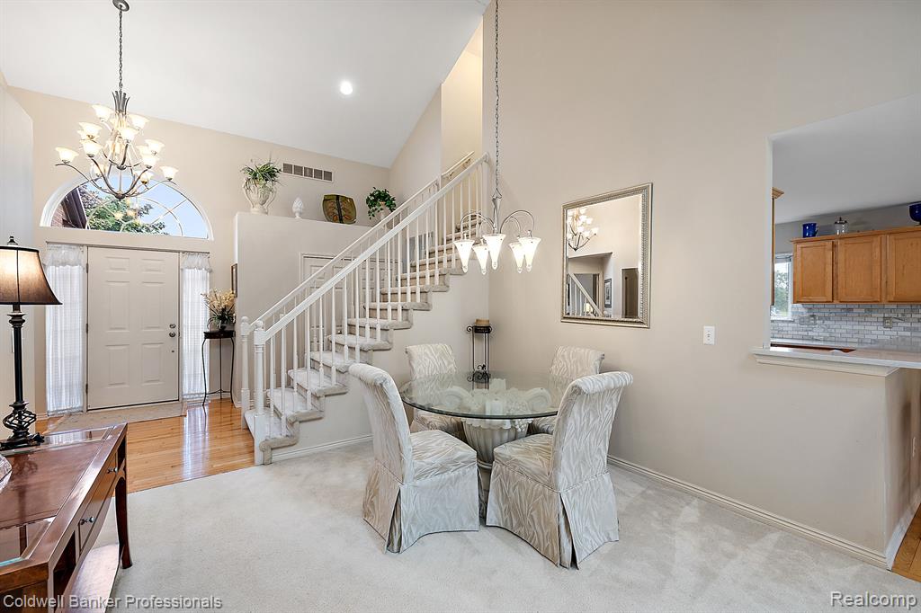 451 GOLF VILLA Drive, Oxford, MI 48371 — Photo 14