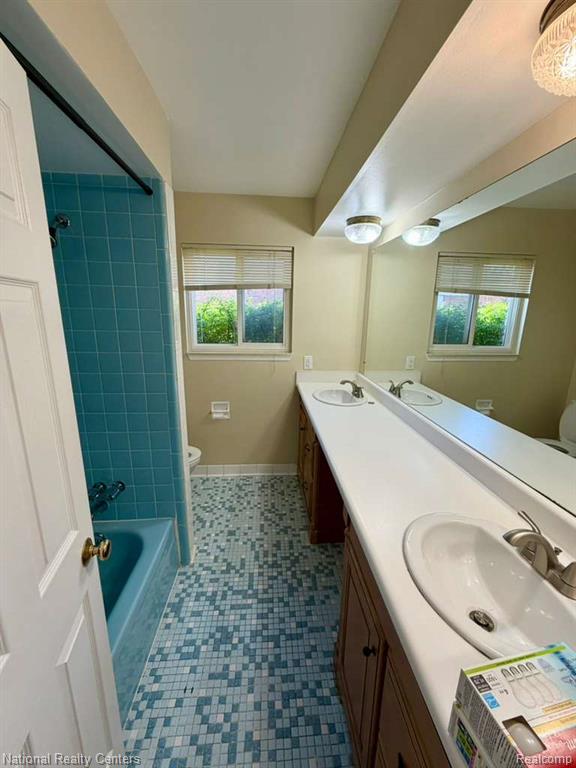 5739 Willow Creek Drive, Canton, MI 48187 — Photo 20