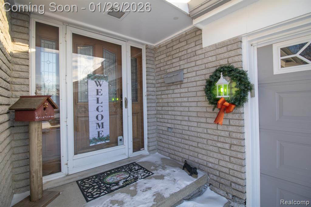 11367 Suffolk Drive, Southgate, MI 48195 — Photo 7