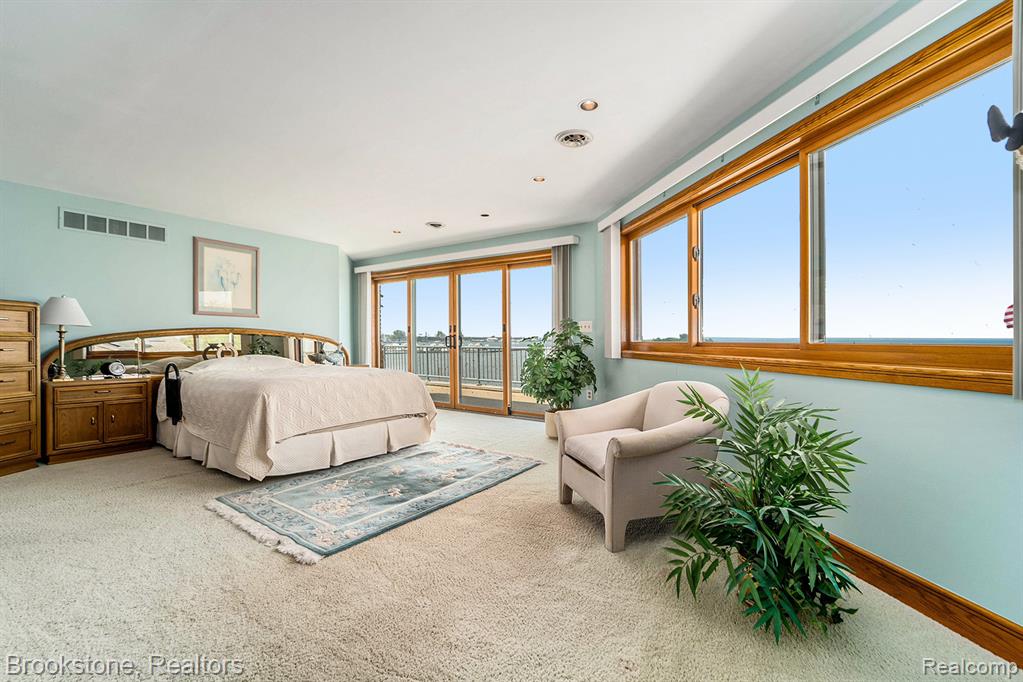 32315 N River Road, Harrison Township, MI — Photo 17