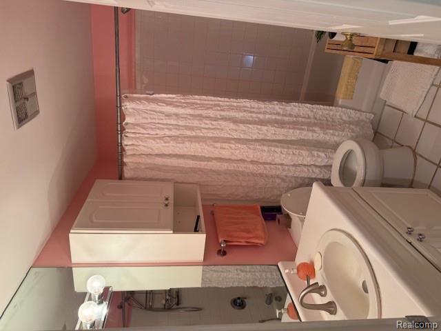 6351 Beechfield Drive, Lansing, MI 48911 — Photo 12