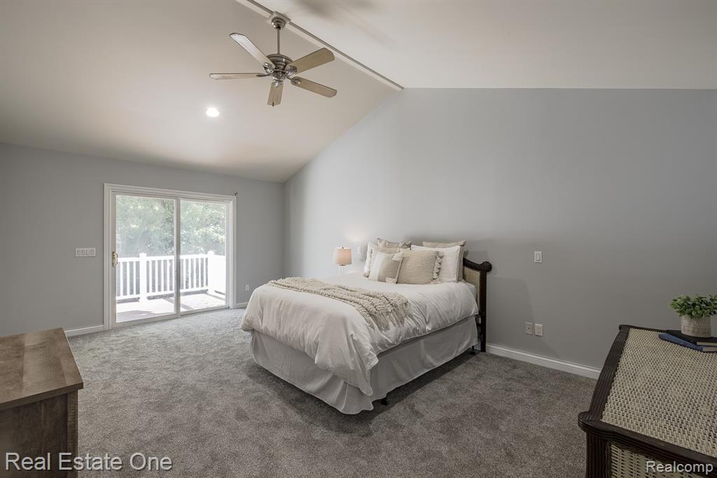 5690 White Lake Road, Clarkston, MI — Photo 31