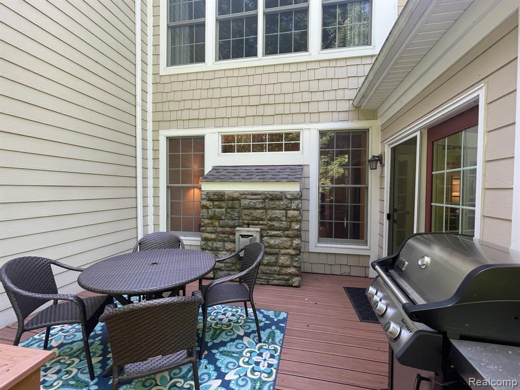 49676 Timber Trail, Novi, MI — Photo 34