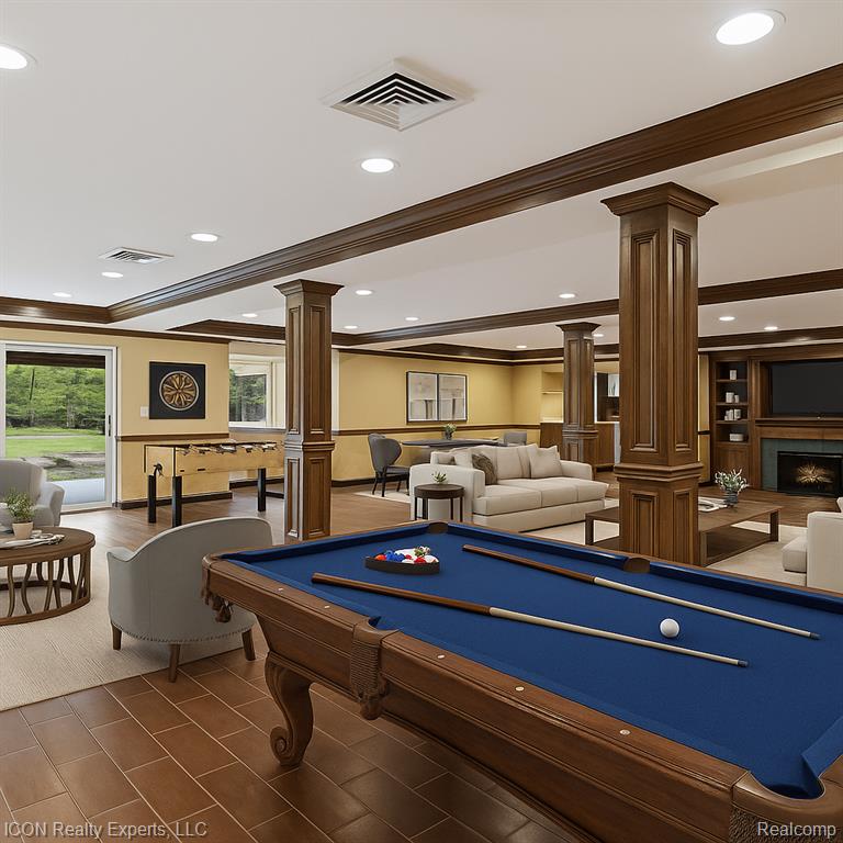 5215 DEER RUN Circle, Orchard Lake Village, MI 48323 — Photo 36