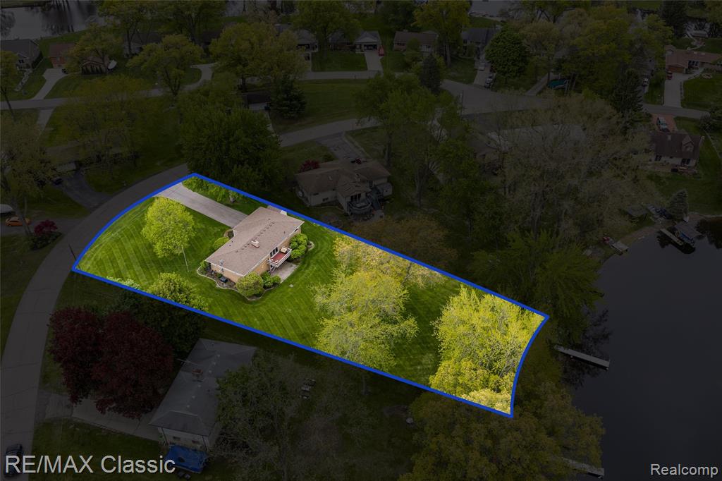 804 Bonita Drive, White Lake, MI 48383 — Photo 40
