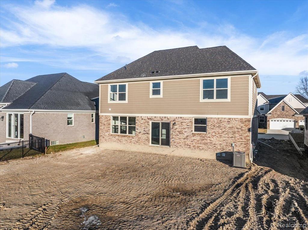 4104 Spring Meadows Drive, Sterling Heights, MI 48314 — Photo 53