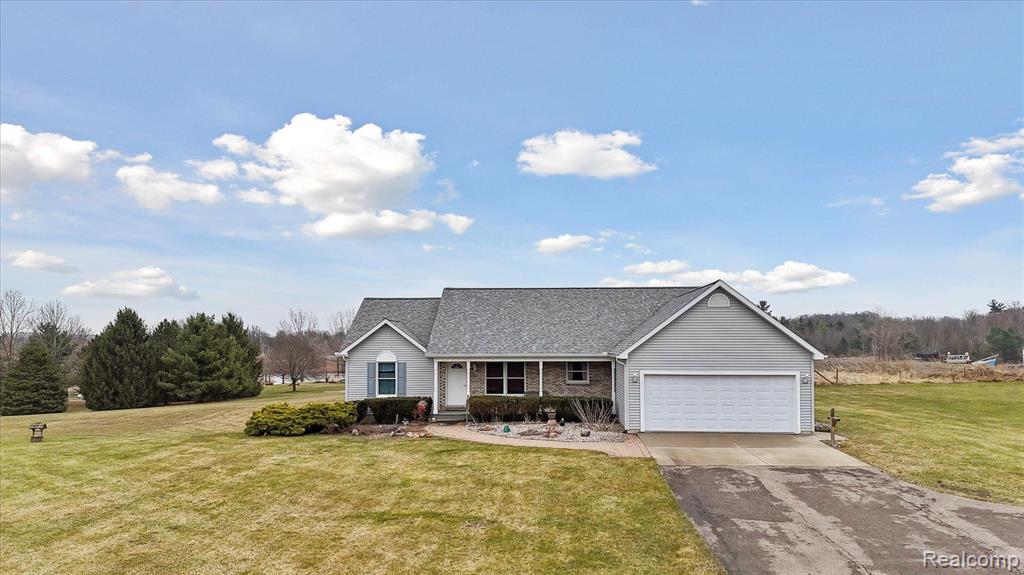 4332 LAKE PLEASANT Road, North Branch, MI 48461 — Photo 42