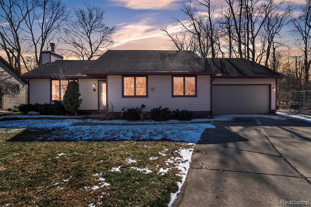 15 Lana Court, 7, Mount Clemens, MI 48043 — front exterior