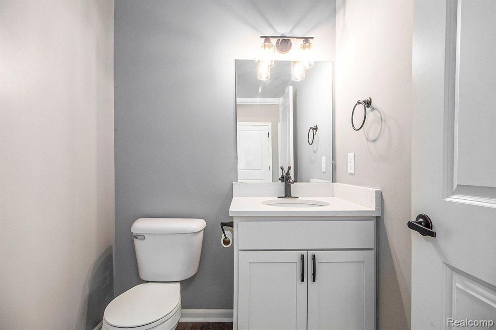6372 HAWTHORNE Avenue, Ypsilanti, MI 48197 — Photo 10