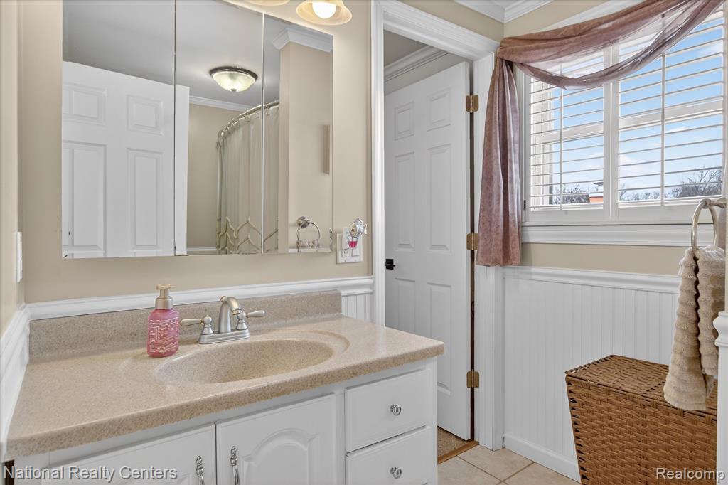 42020 Hystone Street, Canton, MI 48187 — Photo 34