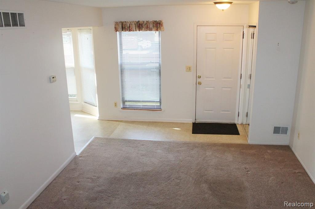 41361 NORTHWIND Drive, 205, Canton, MI 48188 — Photo 10
