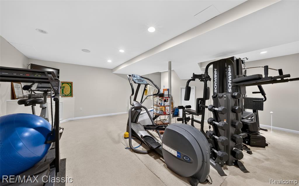 727 Arbor Court, Bloomfield Hills, MI 48304 — Photo 44