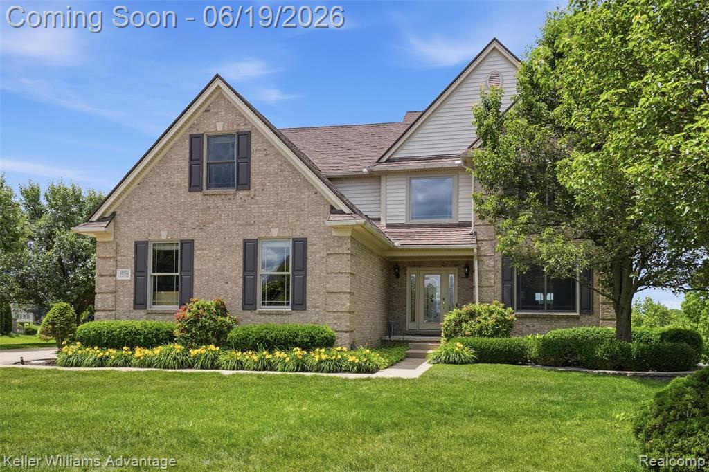49354 Peninsular Drive, Belleville, MI 48111 — Photo 2