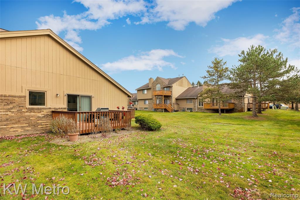 6129 Westbrooke Drive, West Bloomfield, MI — Photo 41
