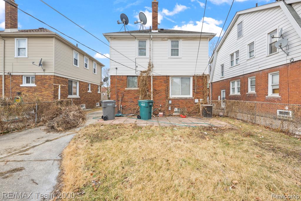 6446 CALHOUN Street, Dearborn, MI 48126 — Photo 23