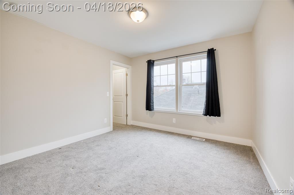 23092 Berdeno Avenue, Hazel Park, MI 48030 — Photo 23