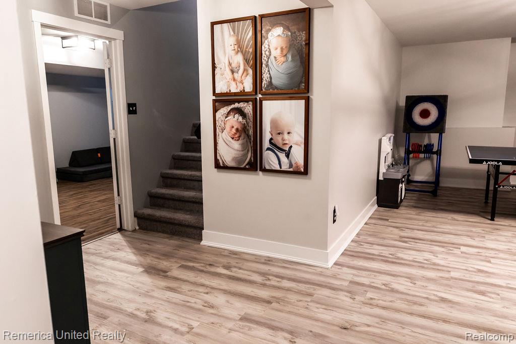 613 Chrystal Downs Court, Brighton, MI 48114 — Photo 33