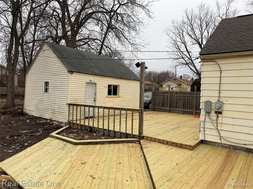 943 Premont Avenue, Waterford, MI 48328 — Photo 30