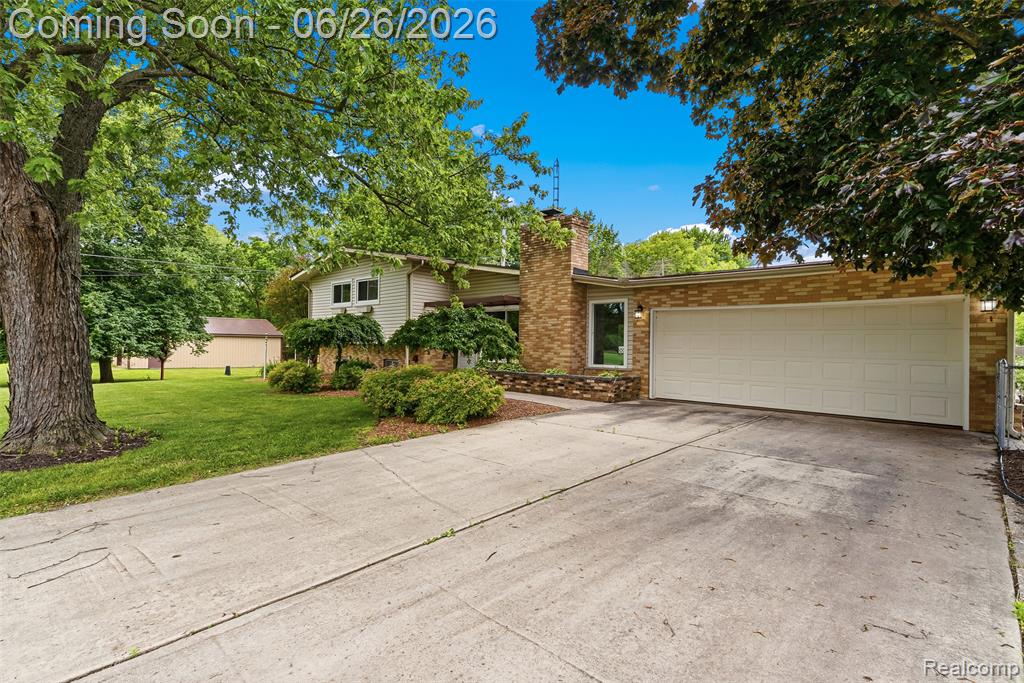 5120 Hillcrest Circle, Flint, MI 48506 — Photo 4