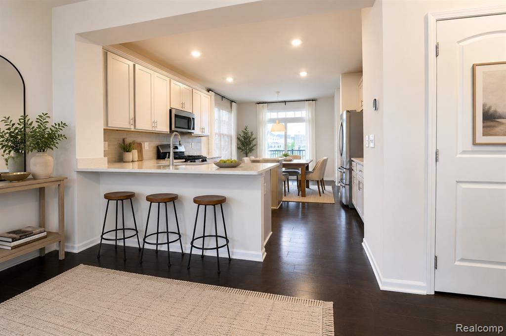 49701 Lantern Way, Canton, MI 48188 — Photo 5