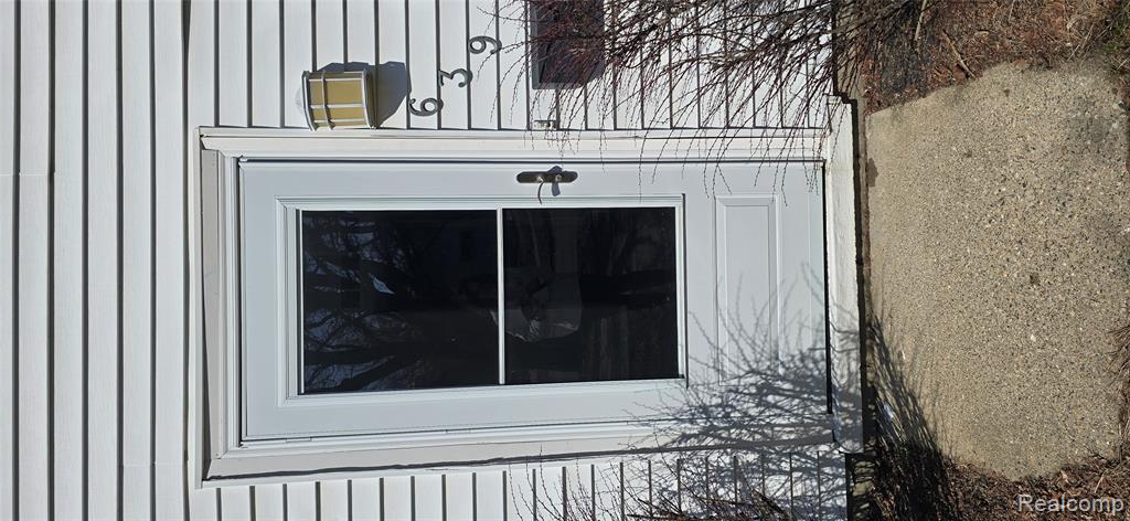 639 E Columbia Avenue, Pontiac, MI 48340 — Photo 3