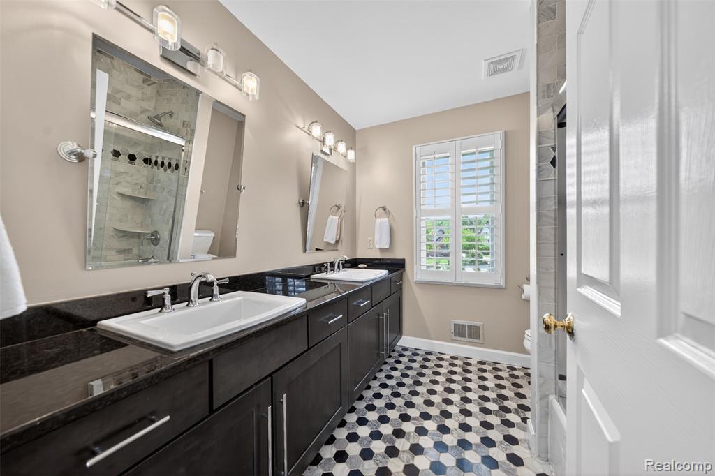 41621 Hempshire Street, Novi, MI — Photo 40