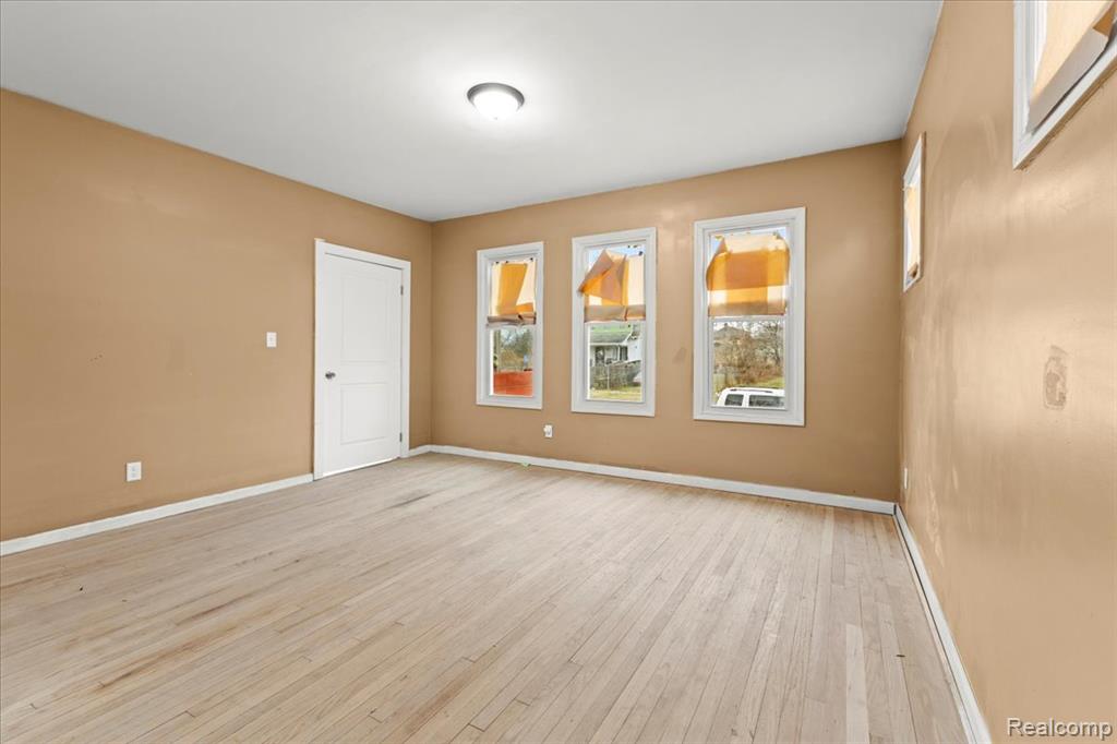 9662 Broadstreet Avenue, Detroit, MI 48204 — Photo 35