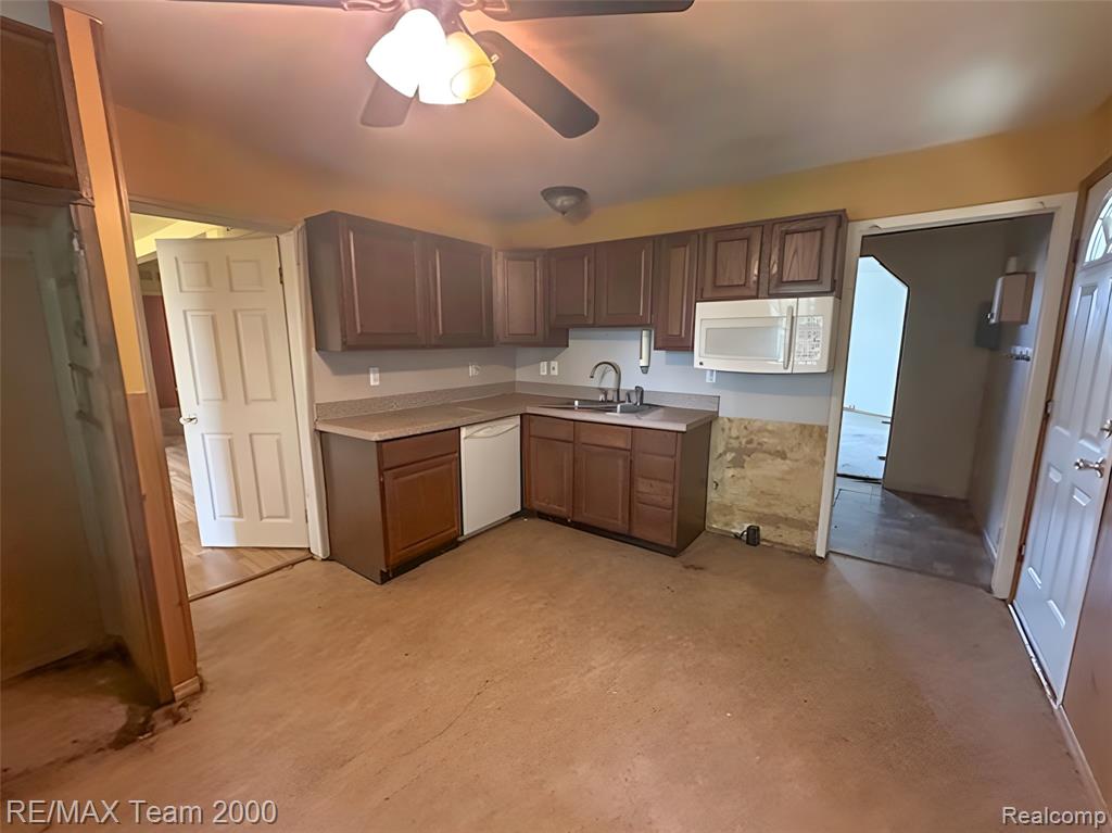 42054 Lincoln Street, Belleville, MI 48111 — Photo 7