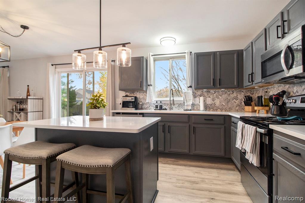 7634 Berwick Drive, Ypsilanti, MI 48197 — Photo 10