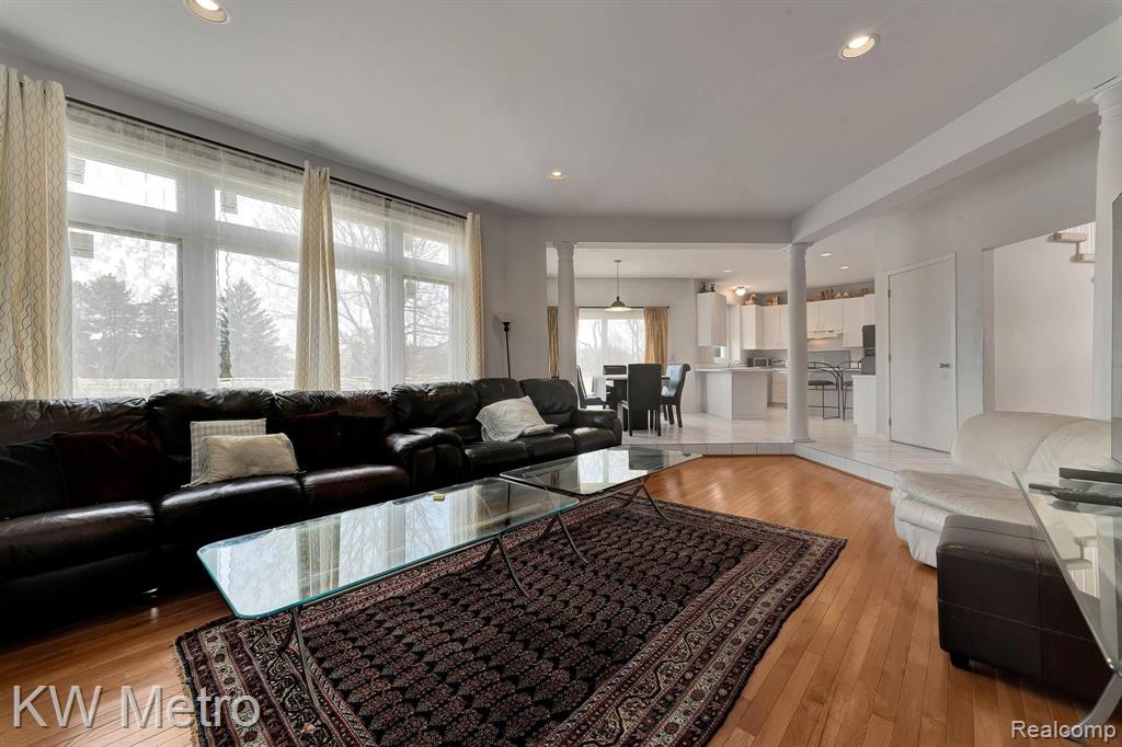 6250 STONEBRIDGE, West Bloomfield, MI — Photo 18