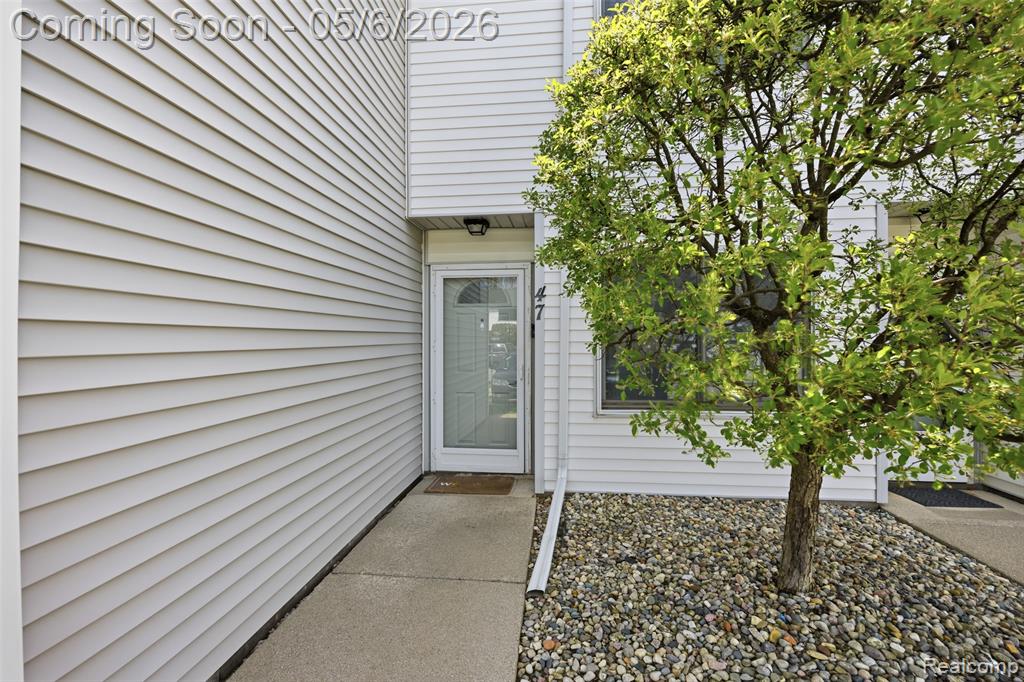 47 Rosebud Lane, Mount Clemens, MI 48043 — Photo 25