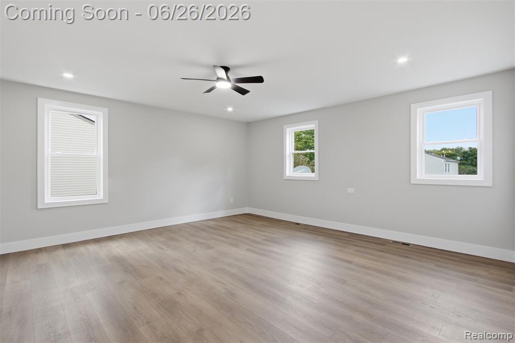 54319 Bradshaw Drive, New Baltimore, MI 48047 — Photo 19