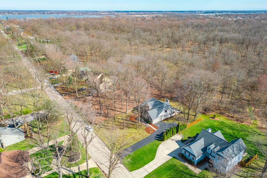 8555 Island Boulevard, Grosse Ile, MI 48138 — Photo 43