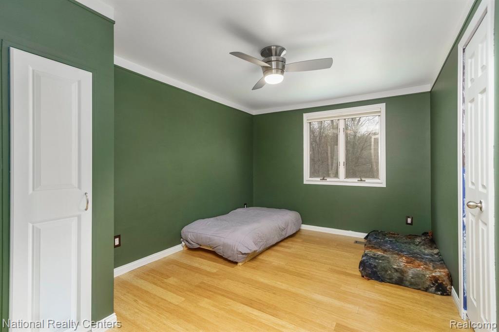 825 E WARDLOW Road, Highland, MI 48356 — Photo 31