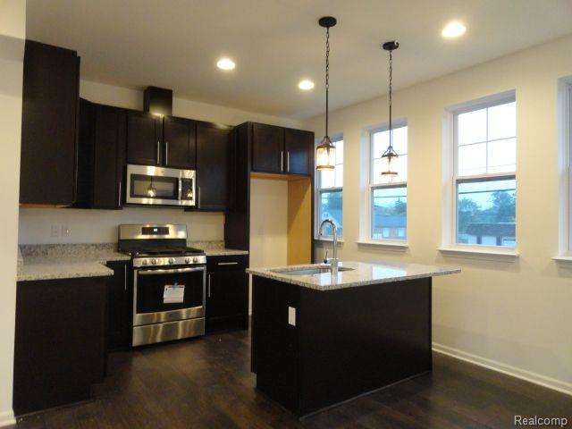5926 Arban Drive, Troy, MI 48098 — Photo 5