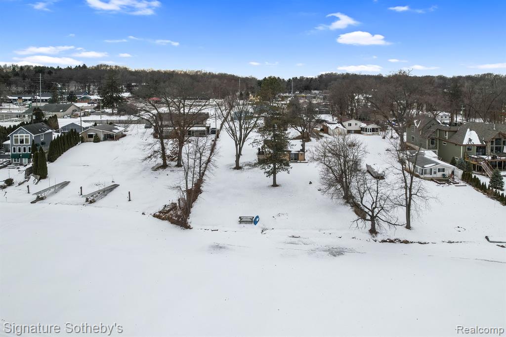 8041 GRAND RIVER Road, Brighton, MI 48114 — Photo 27