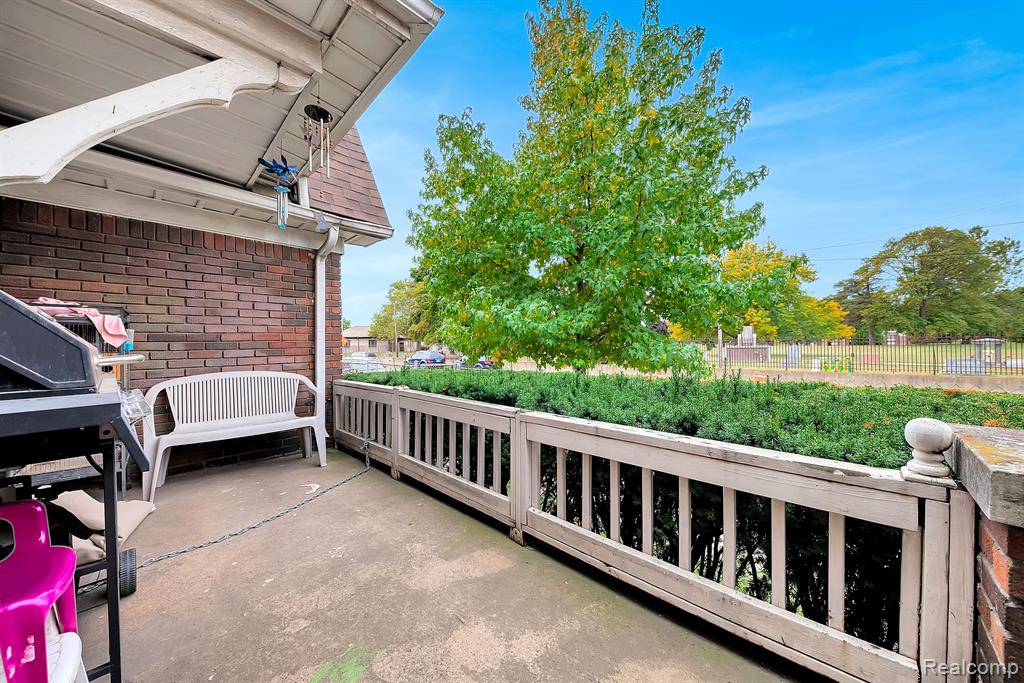 776 WOODMERE Street, Detroit, MI 48209 — Photo 9