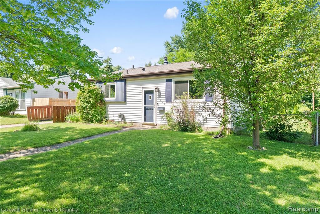 4820 Burchfield Avenue, Lansing, MI 48910 — Photo 31
