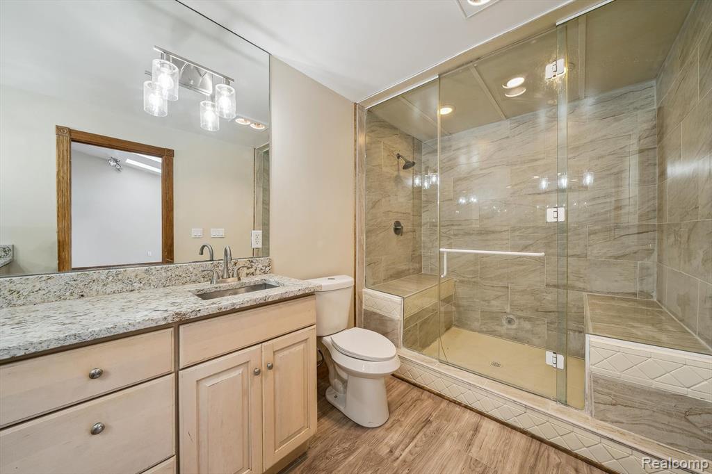 8270 McClements Road, Brighton, MI 48114 — Photo 18
