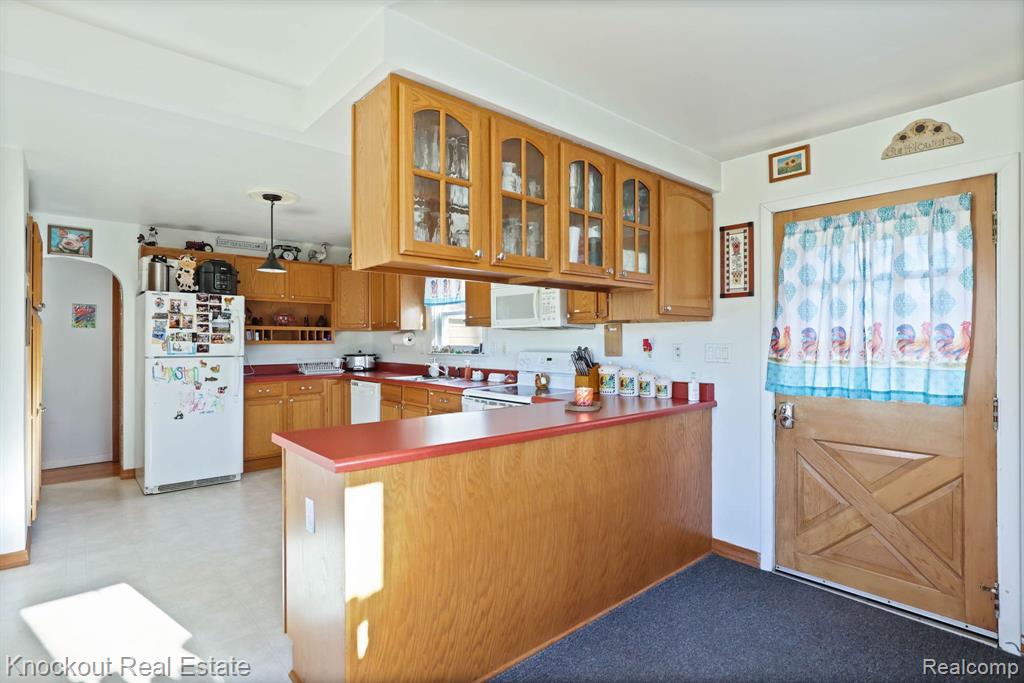 1703 MERIDIAN Street, Reese, MI 48757 — Photo 10