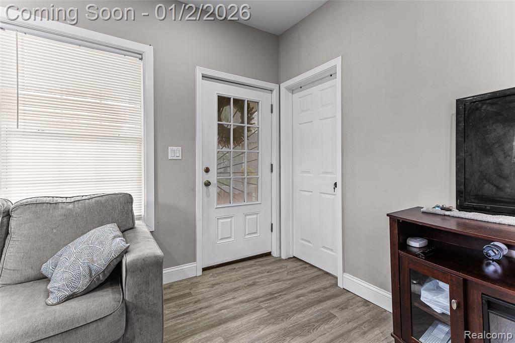 4472 French Road, Detroit, MI 48214 — Photo 3