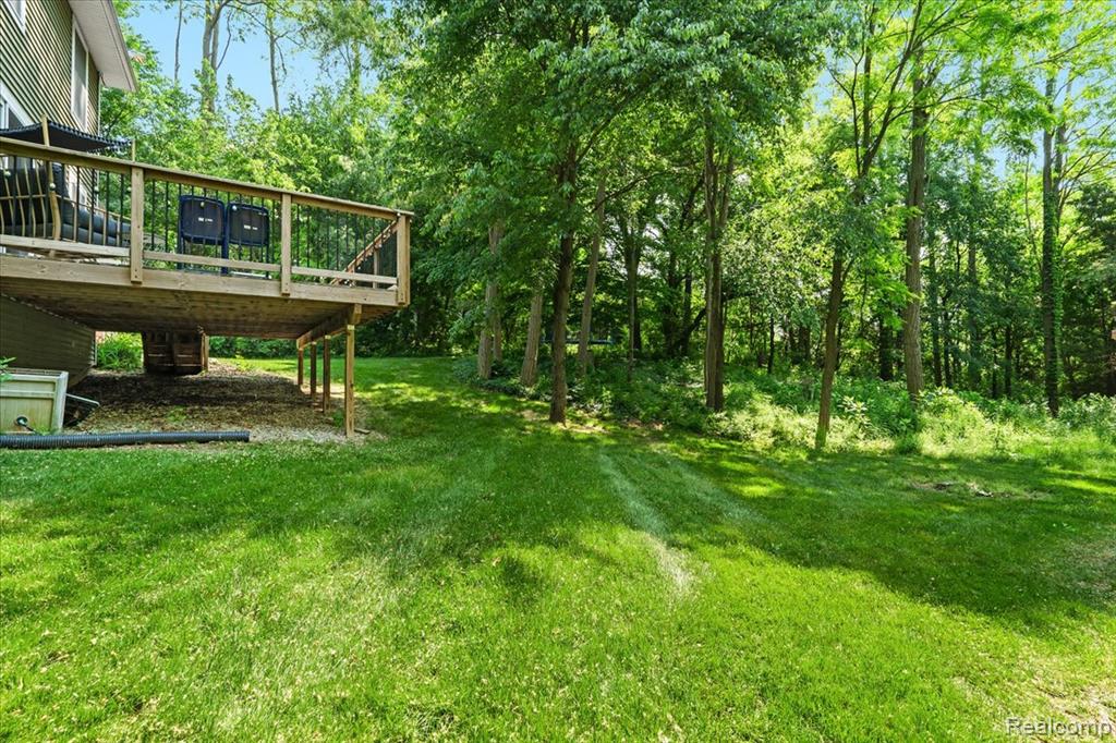 9832 Brookfield Drive, Brighton, MI 48116 — Photo 25