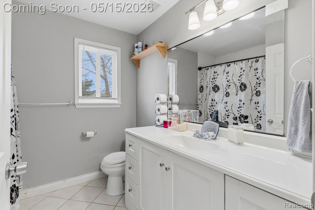 2916 Keeley Court, Waterford, MI 48328 — Photo 17