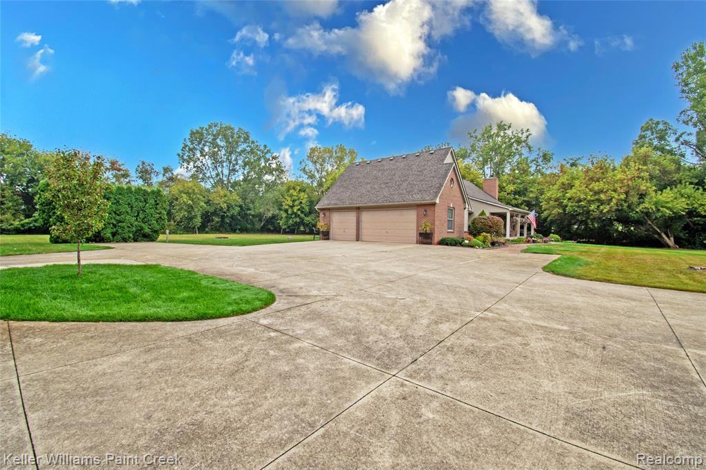 75187 Peters Drive, Bruce, MI 48065 — Photo 4