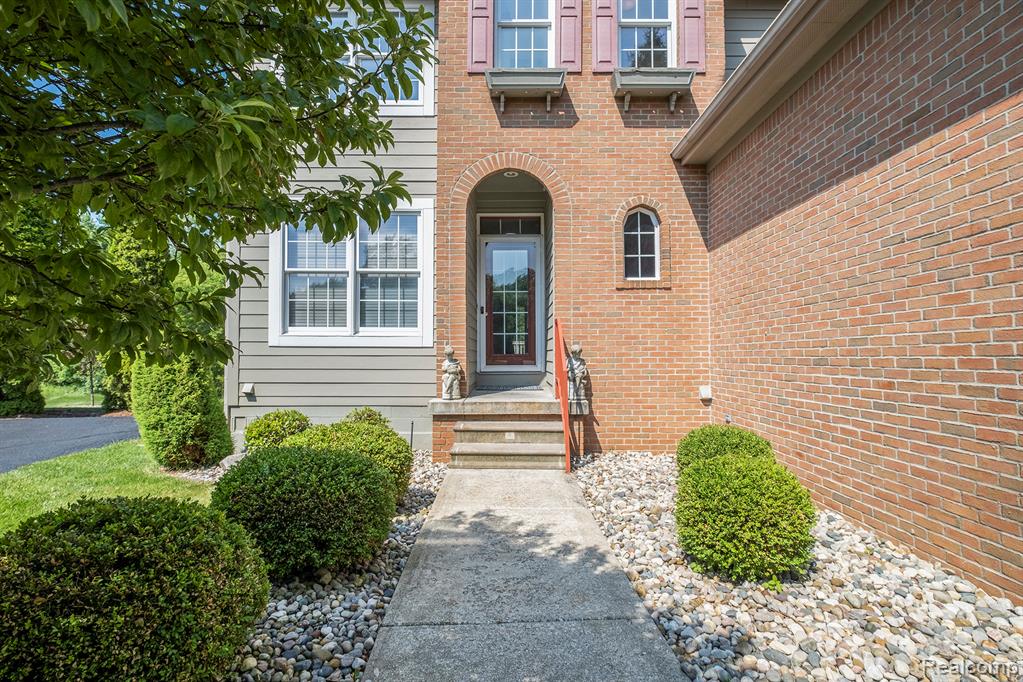 6161 Golfside Court, Grand Blanc, MI 48439 — Photo 4