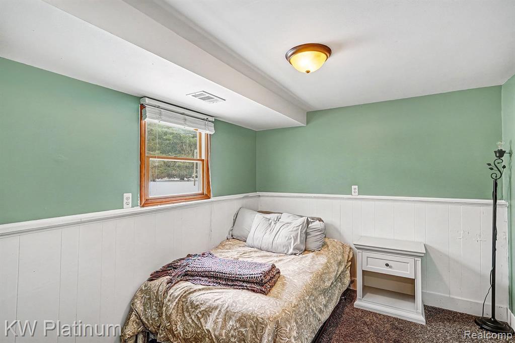 5452 Columbia Court, Lapeer, MI 48446 — Photo 15